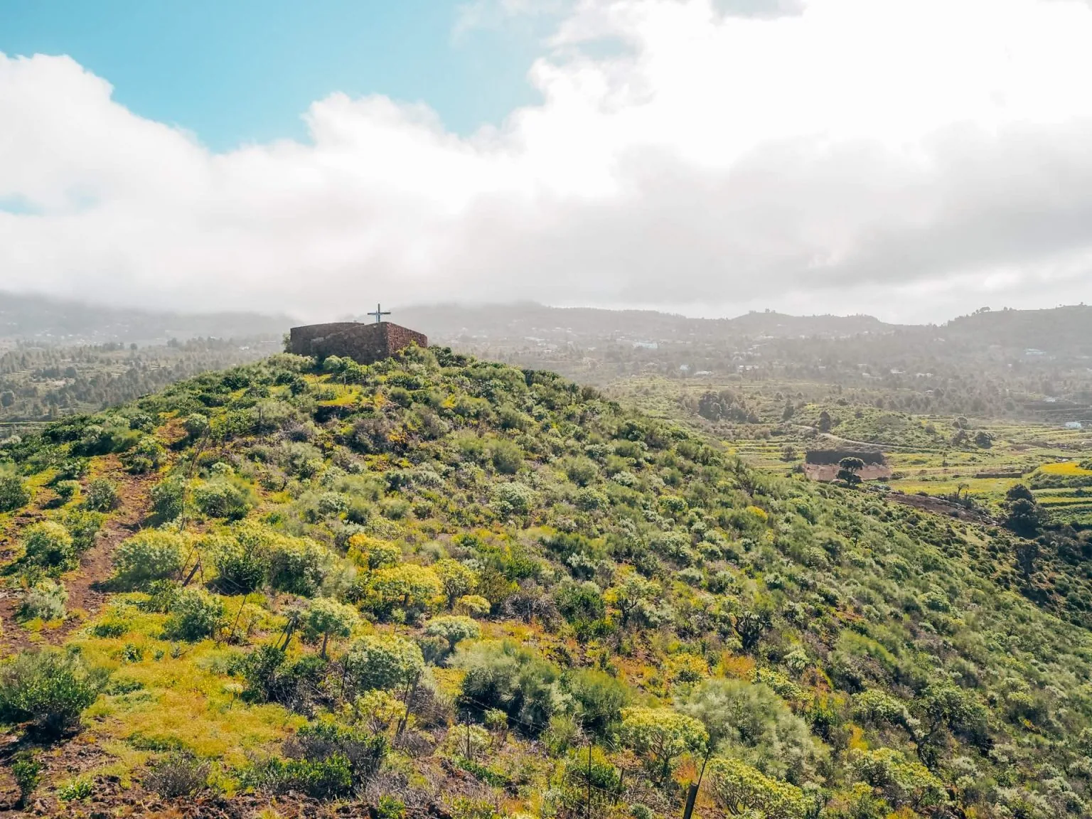 Matos Viewpoint in La Palma near Casa Arash